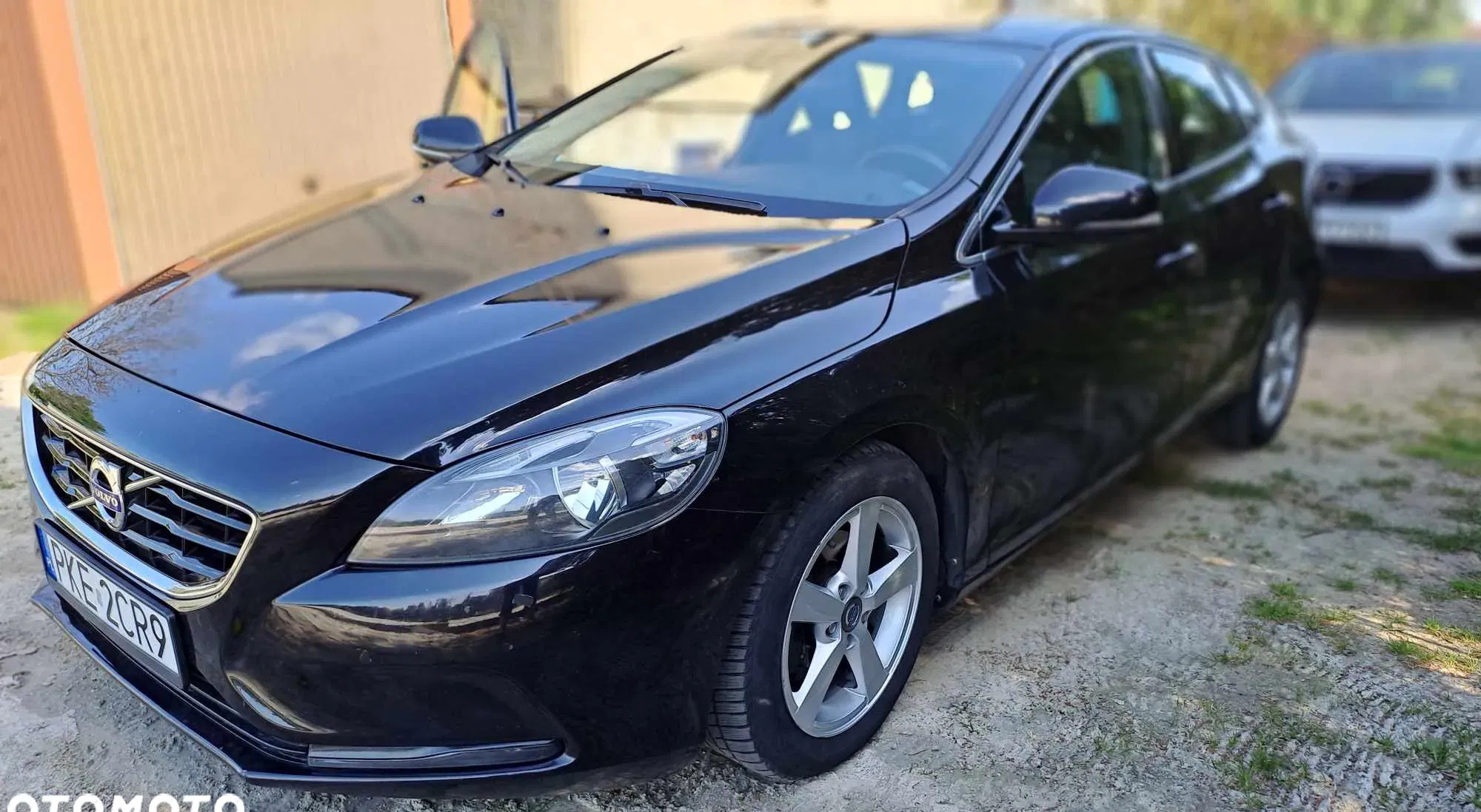 volvo kępno Volvo V40 cena 32000 przebieg: 176000, rok produkcji 2013 z Kępno